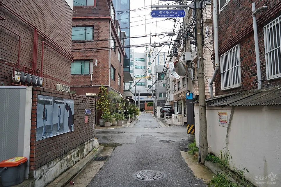 Public parking lot near Omil Seongsu