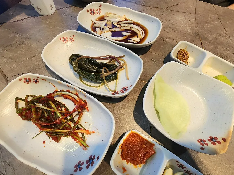 초신선육 삼겹살과 목살 클로즈업