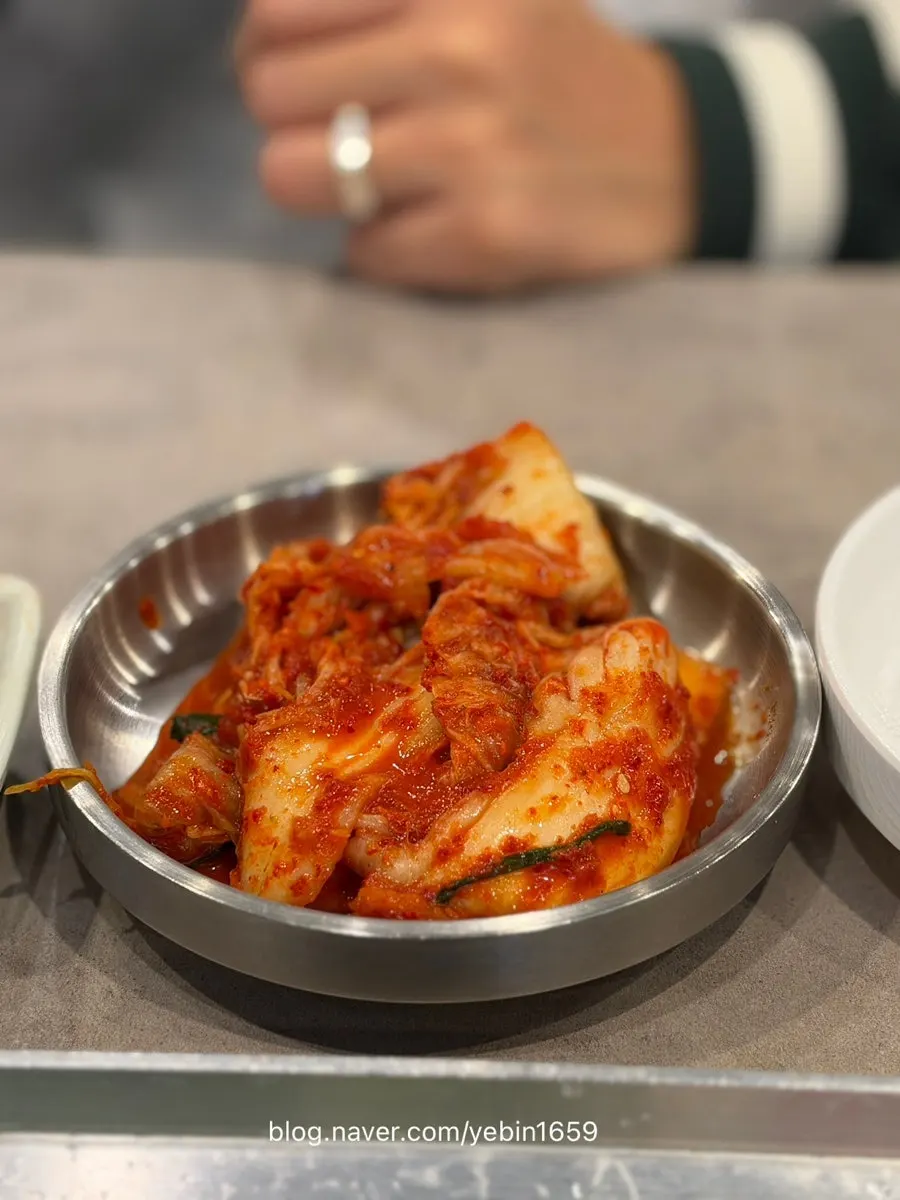 Kimchi plate served alongside the kalguksu