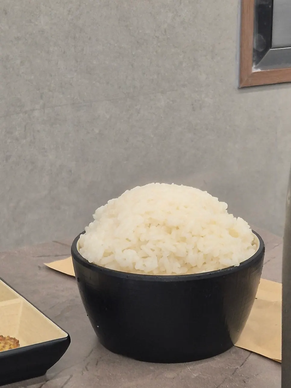 수북하게 담겨 나온 고봉밥