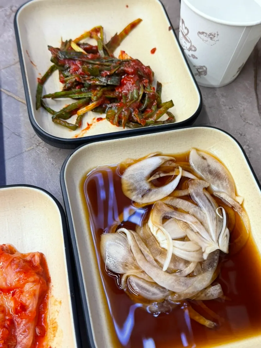 Seating at Oil-nae Daejeon Bongmyeong suitable for group gatherings