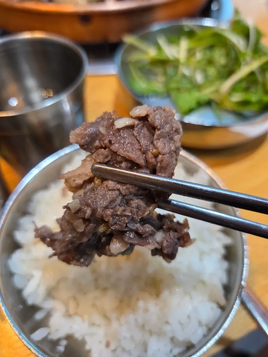 양념육수가 배어든 당면