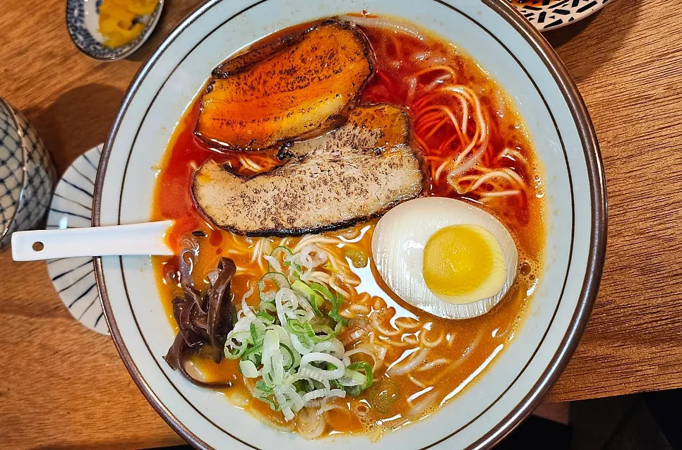Umakara tonkotsu level 2 ramen with extra noodles