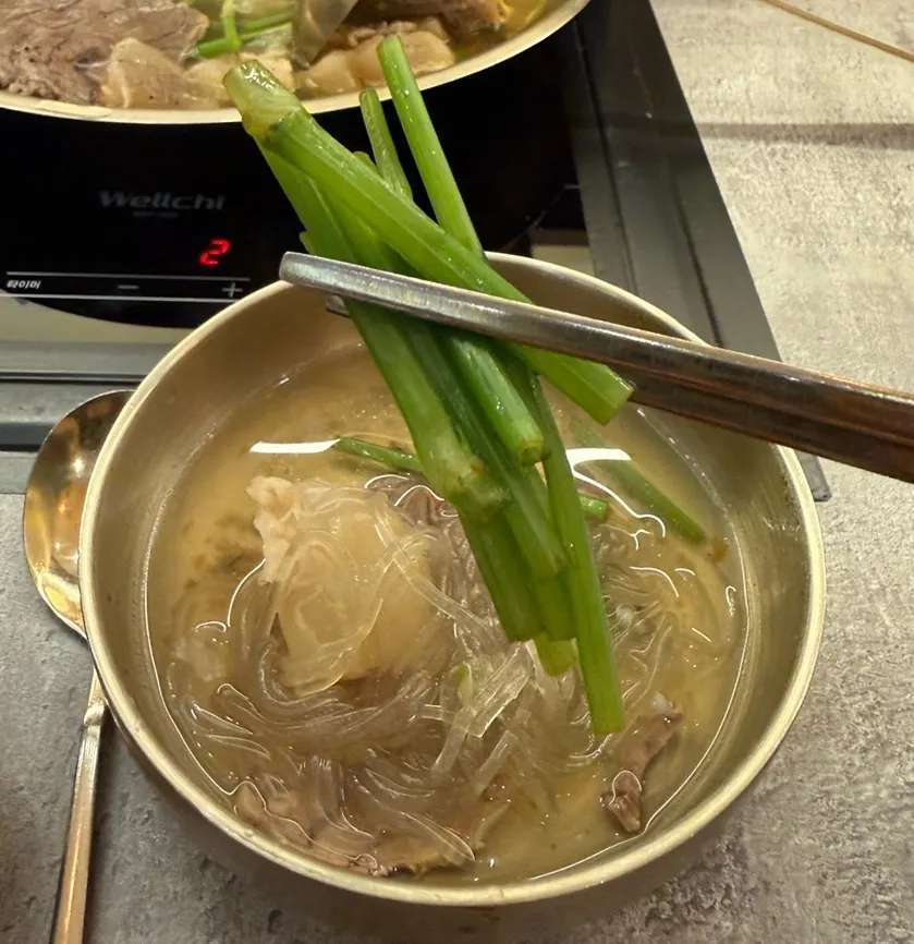 탱글탱글한 스지 한 점