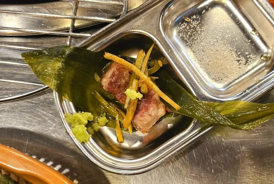 Charcoal-scented Iberico pork neck