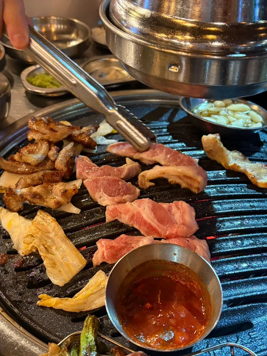 Grilled gabeorisal and kkodeulsal