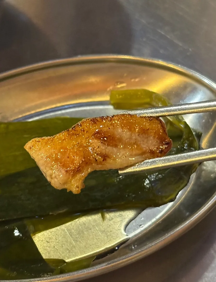 Grilled gabrisal with a chewy texture