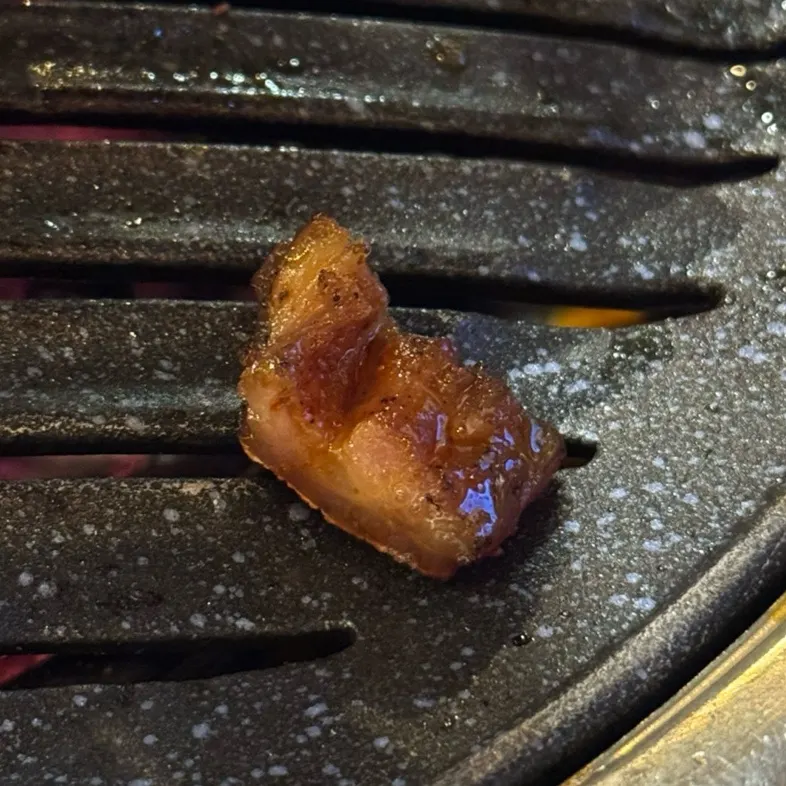 Weekday pork tail service at Dwaeji Gongbang, an Okgil-dong Korean BBQ restaurant in Bucheon