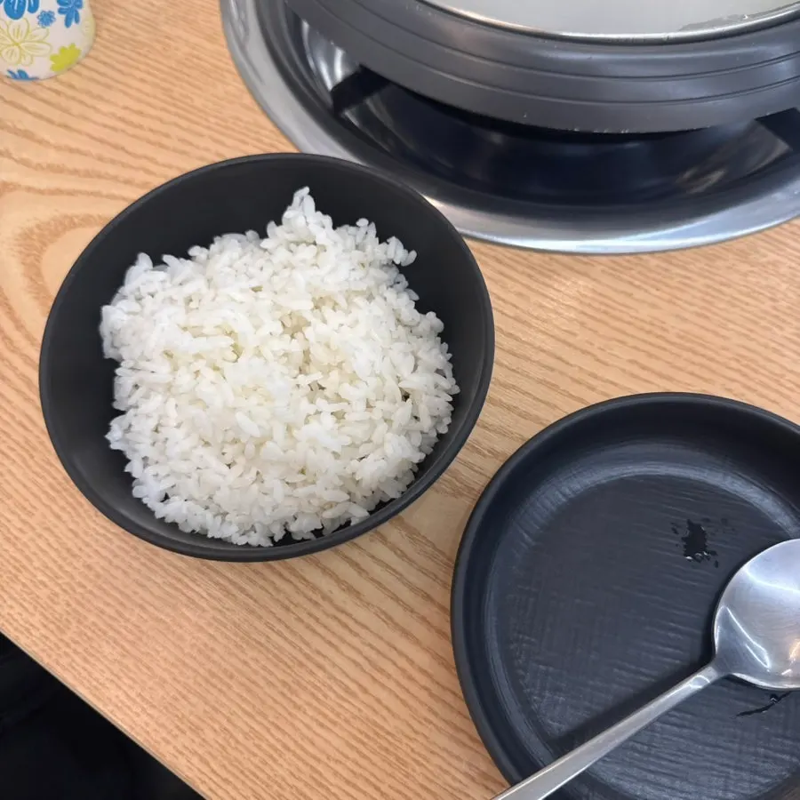 주문 직후 나온 부대찌개 2인