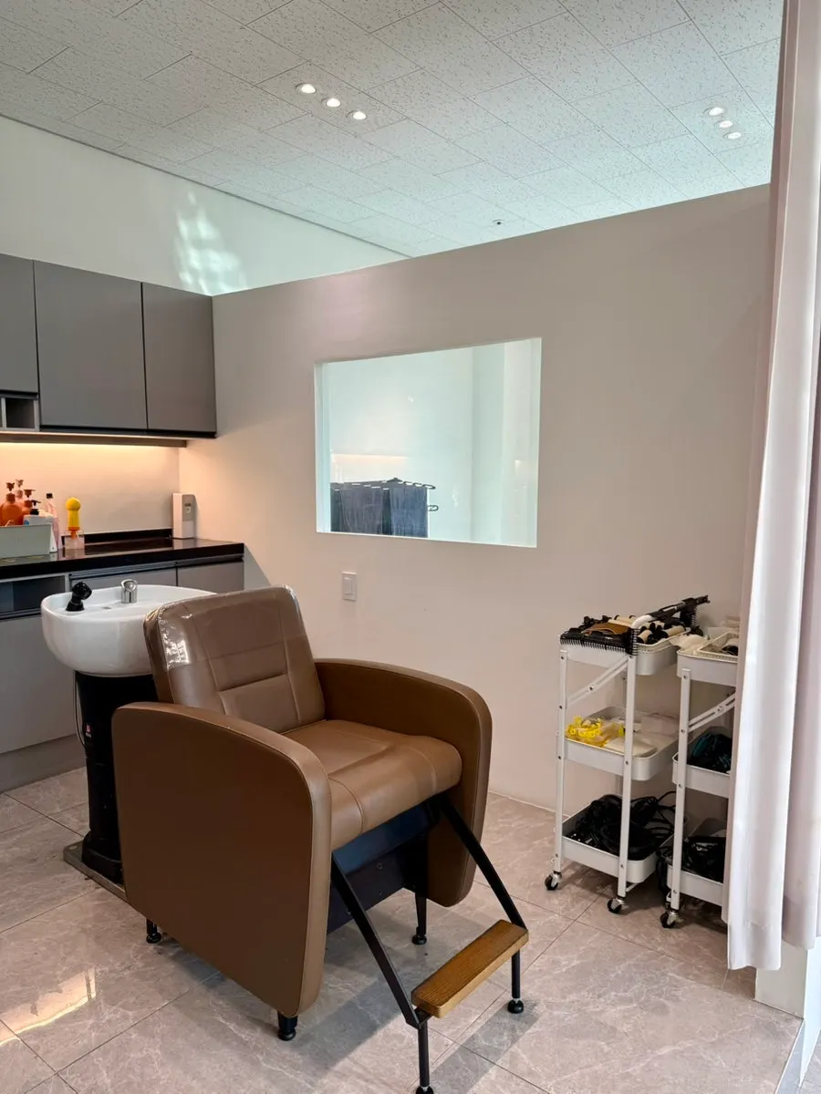 Tidy space inside the salon