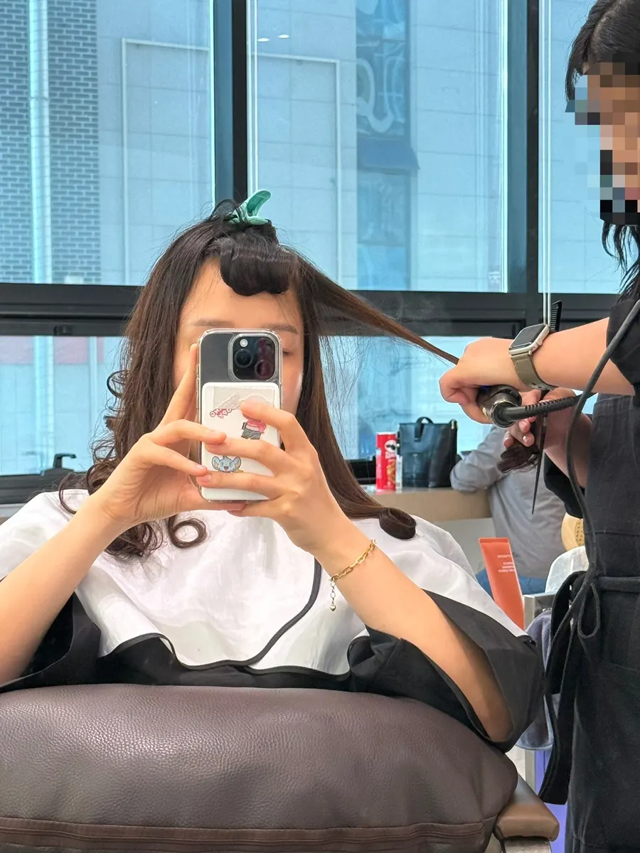 Rolling the C-curl perm and applying heat