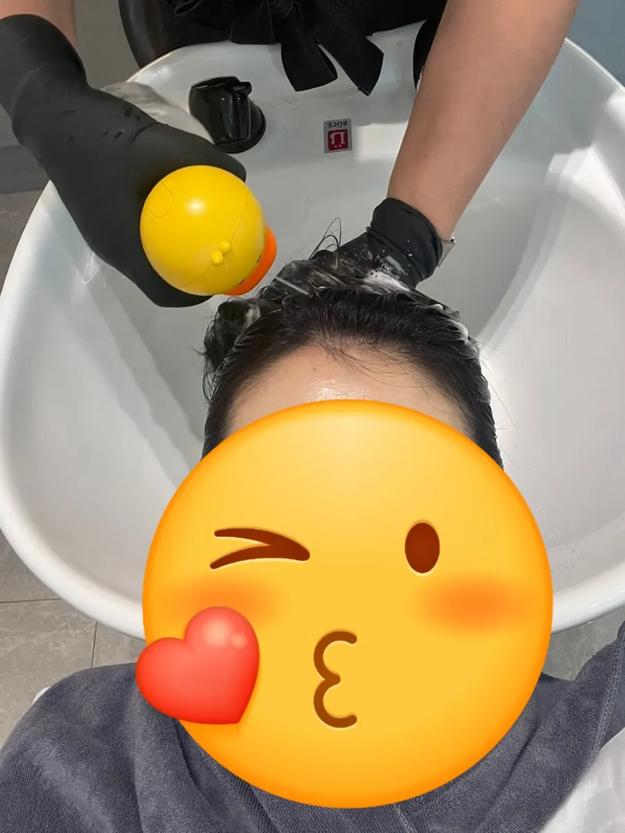 Hair during the neutralizing process