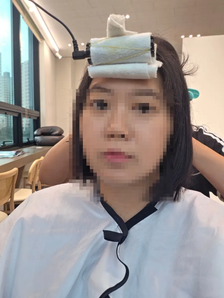 앞머리까지 말아준 볼륨매직 앞모습