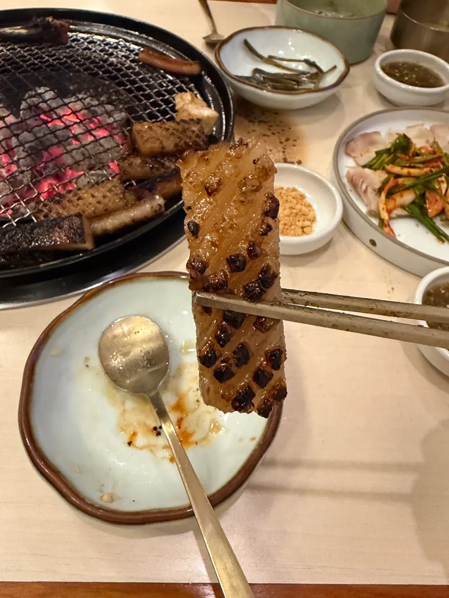 옥련갈비 평택본점 전체 상차림 모습