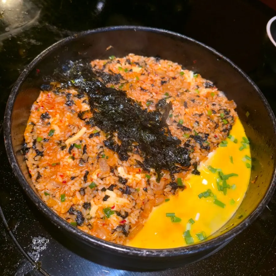Sukiyaki meal transitioning into the finishing dish