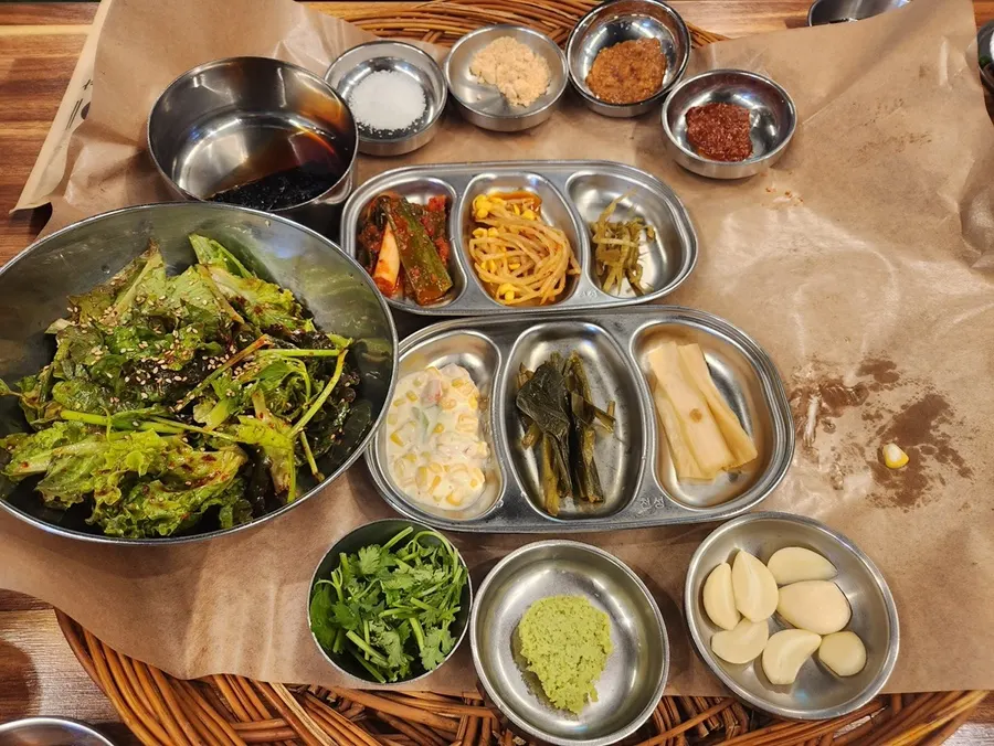 桌上放置的平板點餐畫面