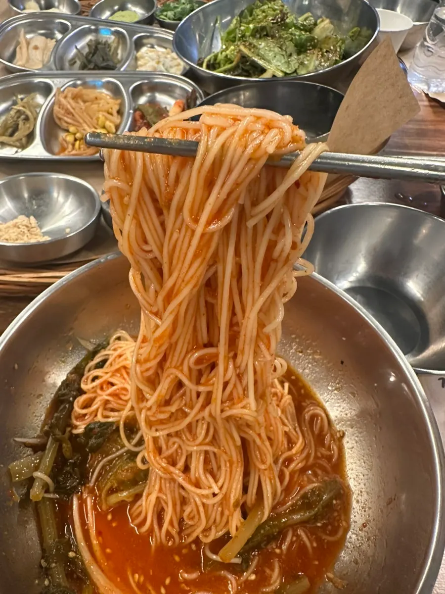 搭配飛魚卵鹹魚的一口肉