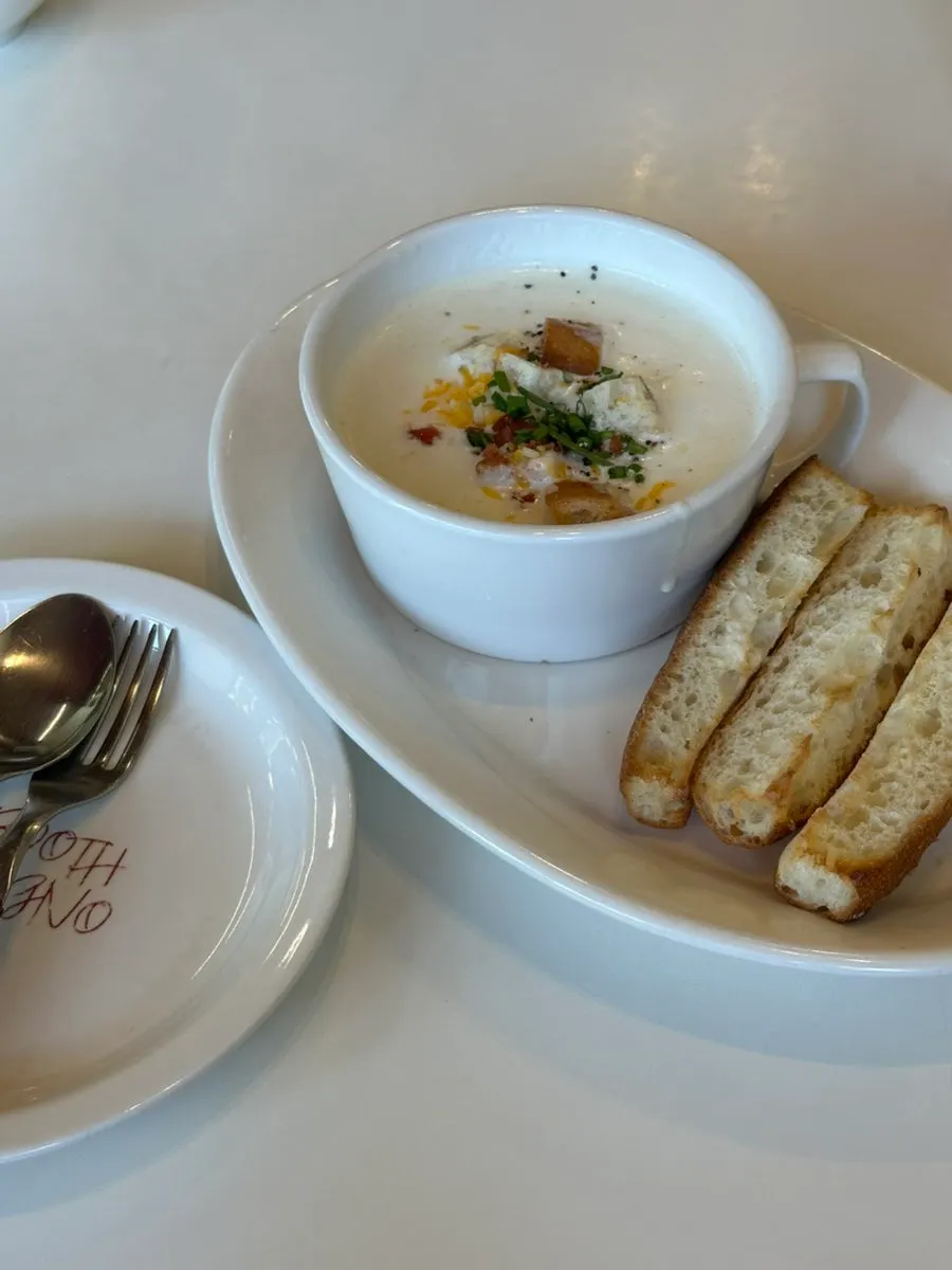 Signature potato soup with baguette