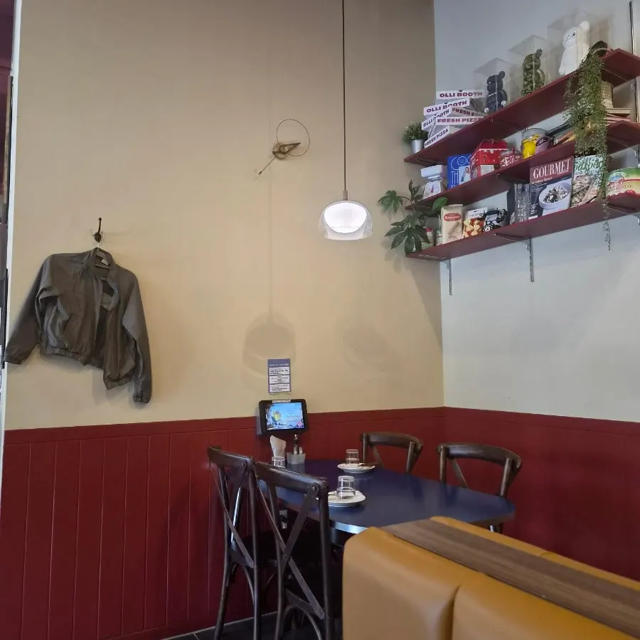 Interior of Olivus Compagno after finishing the meal