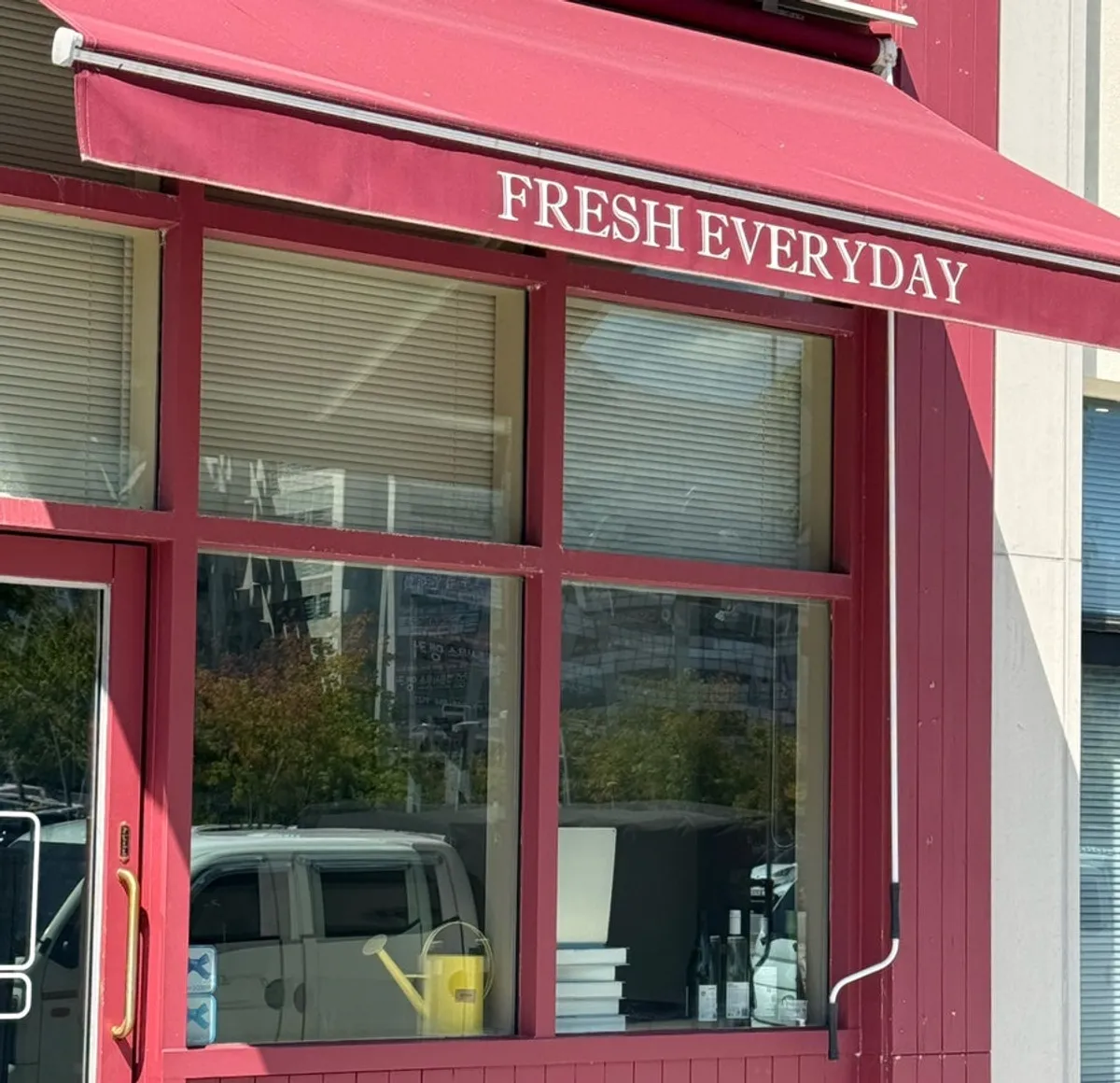 Red sign and exterior of Olivus Compagno Sejong Boram Branch