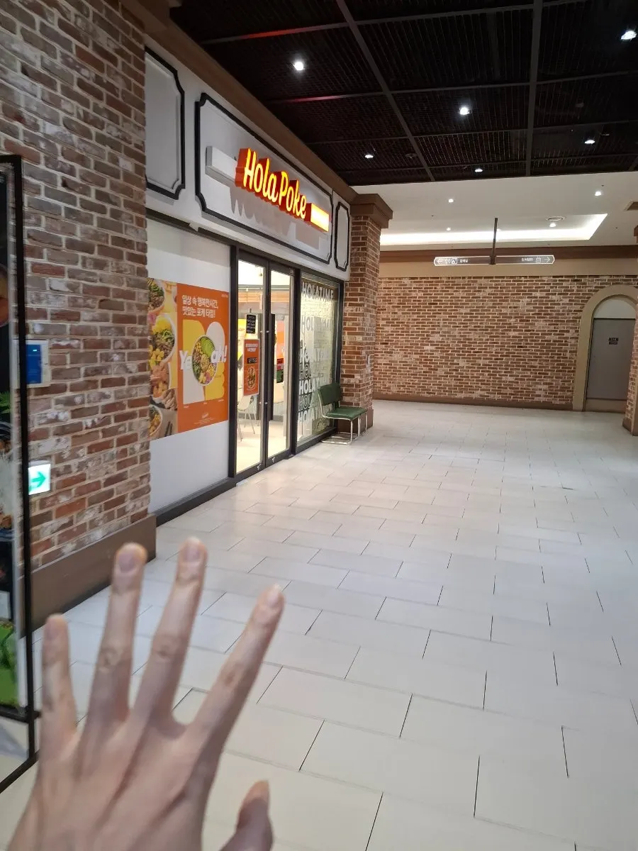 Visit photo of Olla Poke Munjeong Main Branch near Munjeong Station
