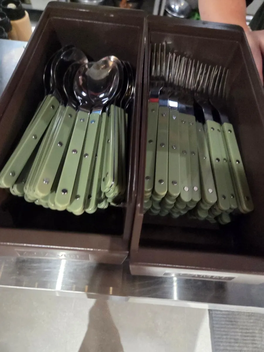 Ice and cups prepared at the self-bar