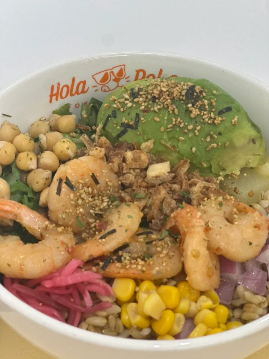 Poke topped with garlic shrimp and basic toppings