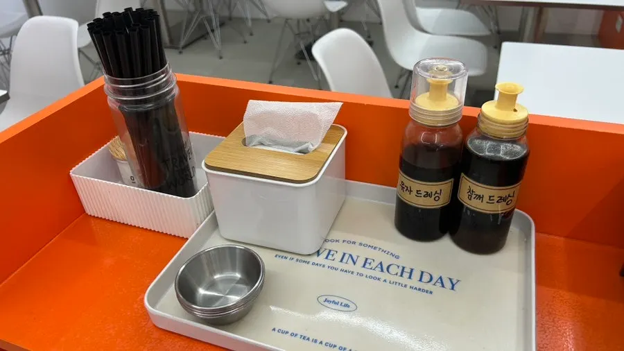 선릉역 근처 올라포케 선릉점 매장 모습