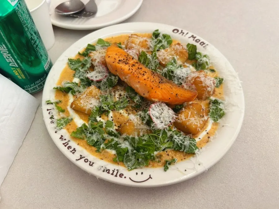 Gnocchi and salmon in a creamy sauce