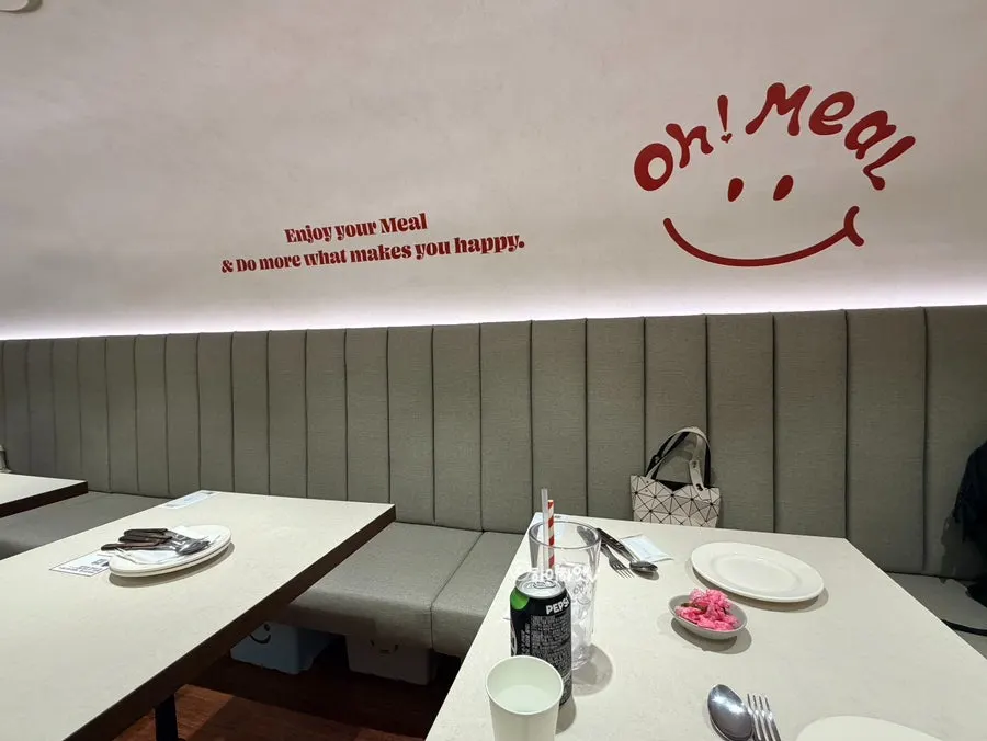Cozy, clean seating at Omil Hyehwa