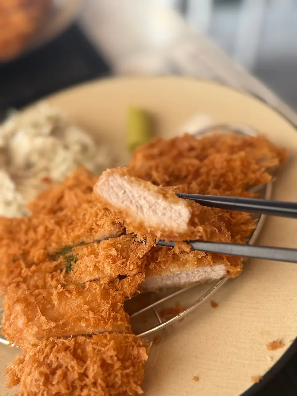 바삭한 등심카츠 단면