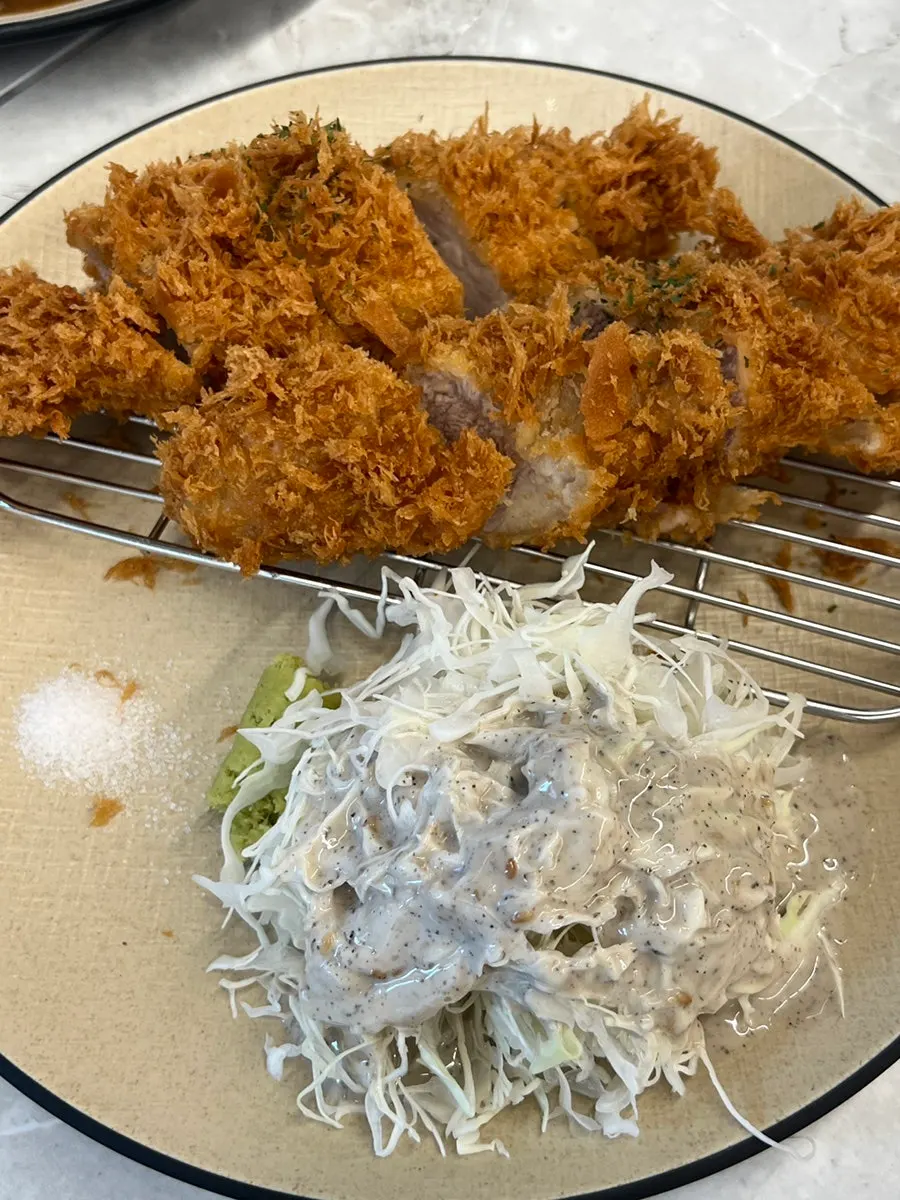 Thickly sliced tenderloin katsu