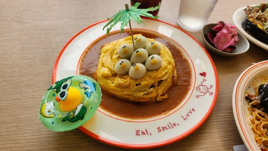 Rubber duck omurice decorated in a duck shape