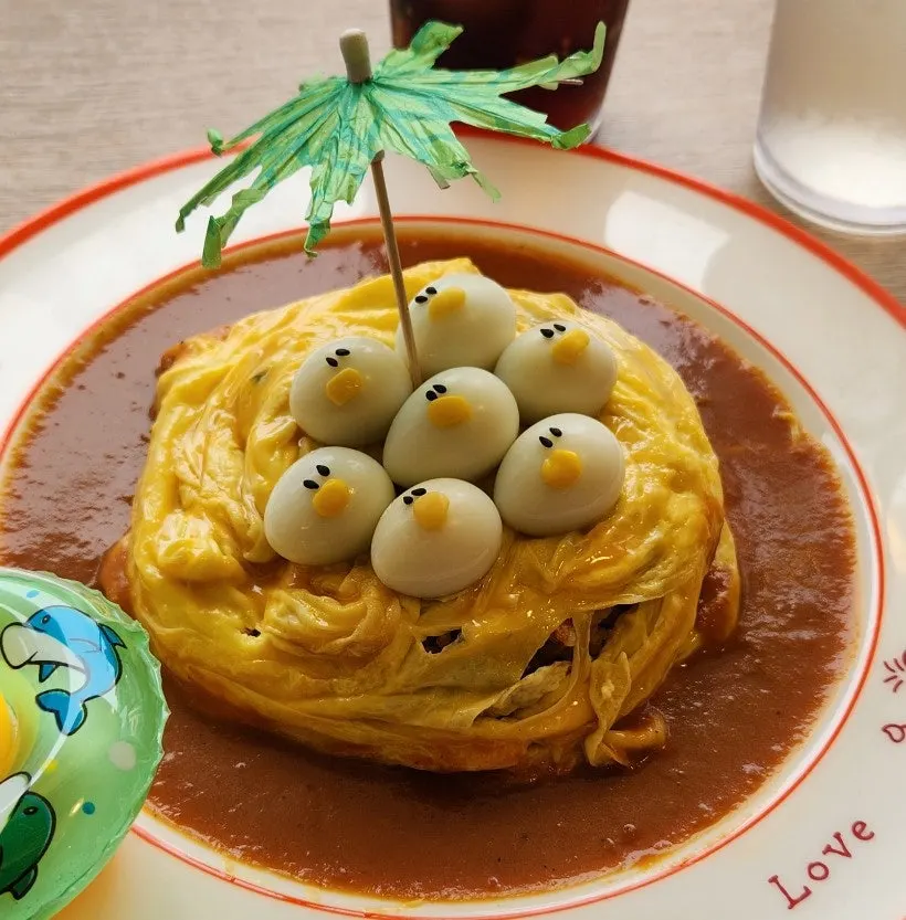 Tube rubber duck received with the rubber duck omurice order