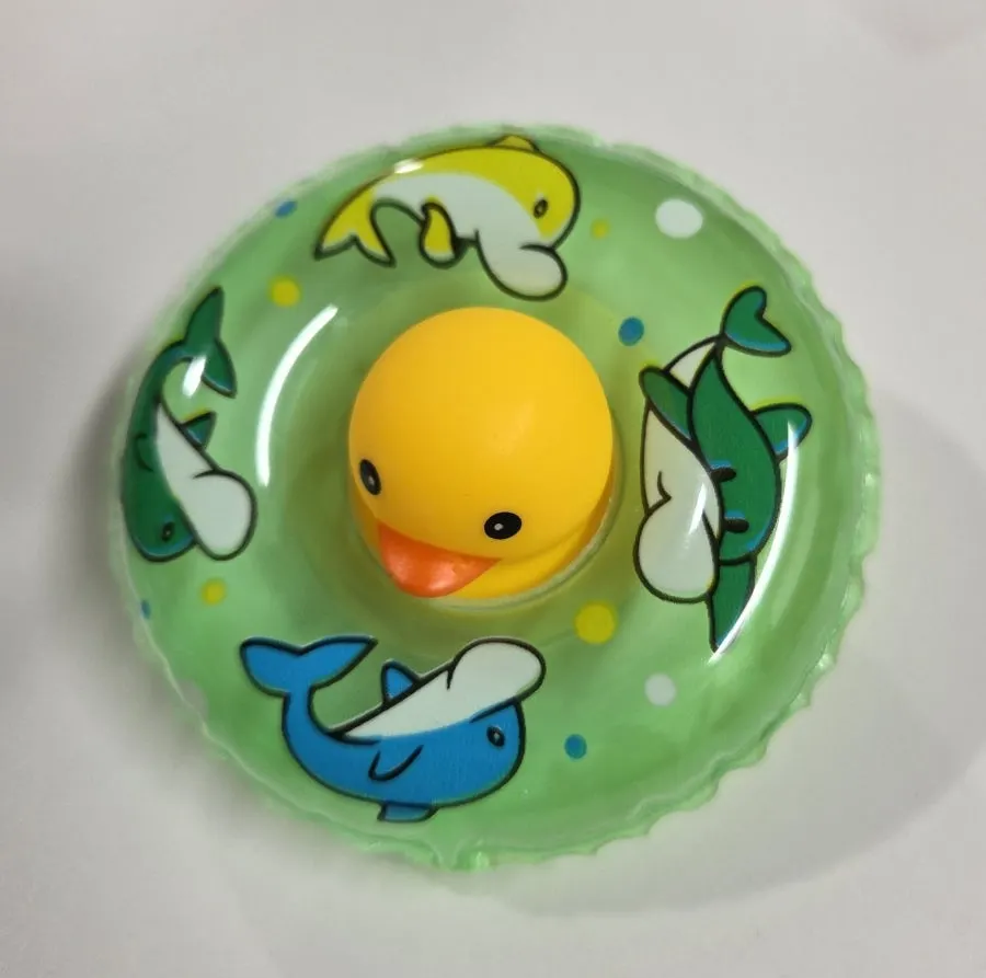Duck face decoration on the yellow egg sheet
