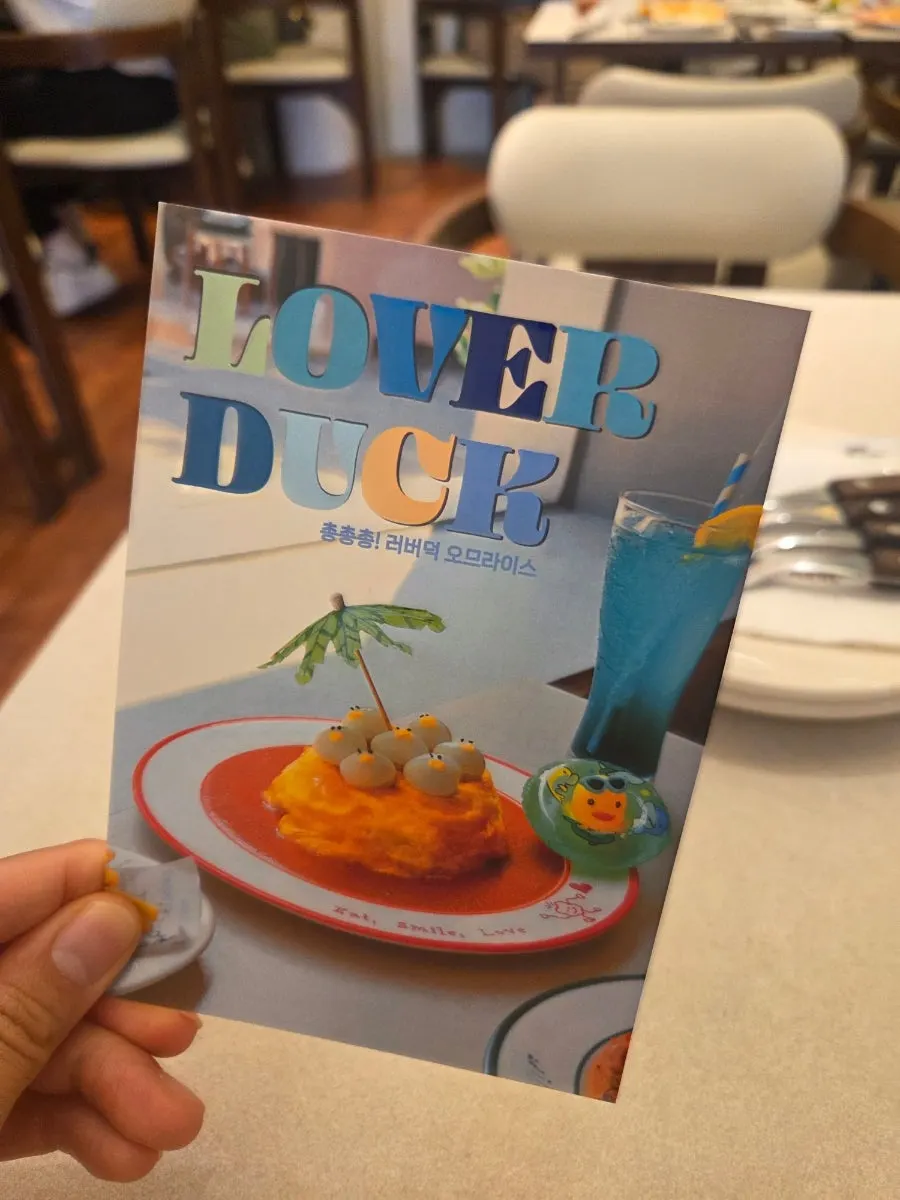 Restaurant still busy with customers past lunchtime