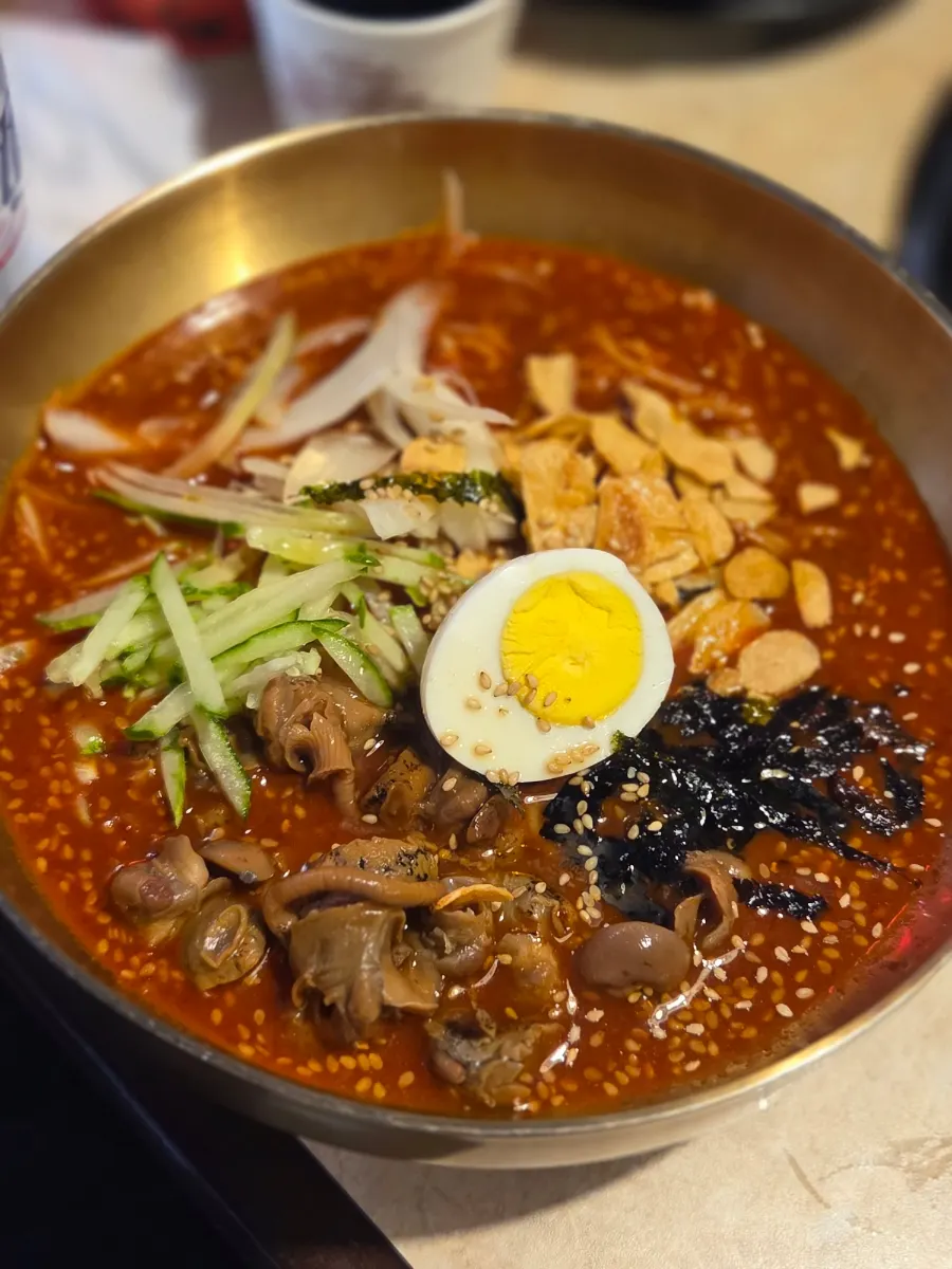 Jumunjin Golbimyeon served with gopchang