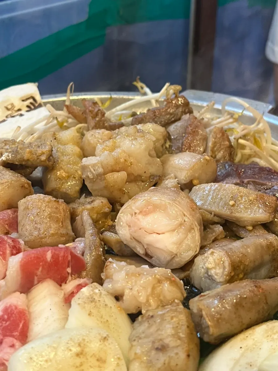 Grilled yeomtong and beoljipyang