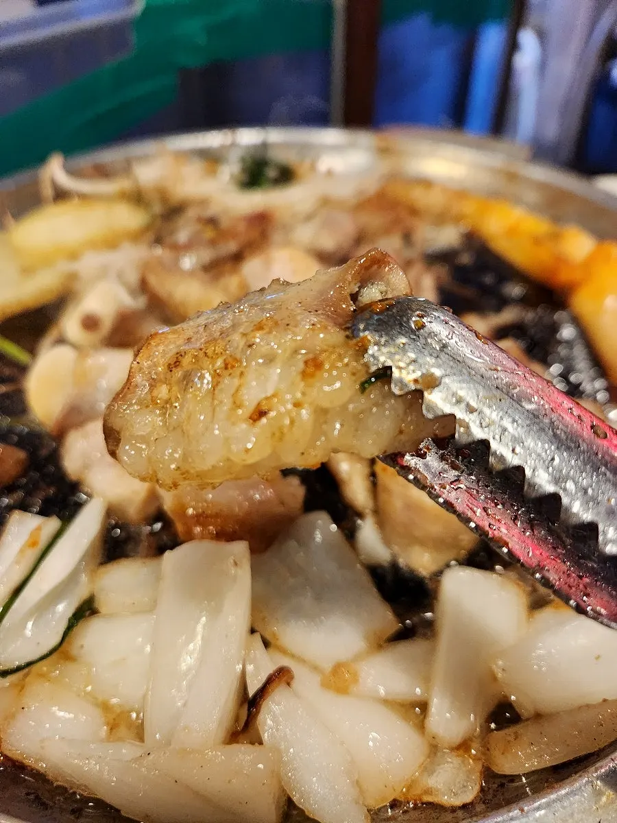 Daechang and gopchang on the grill