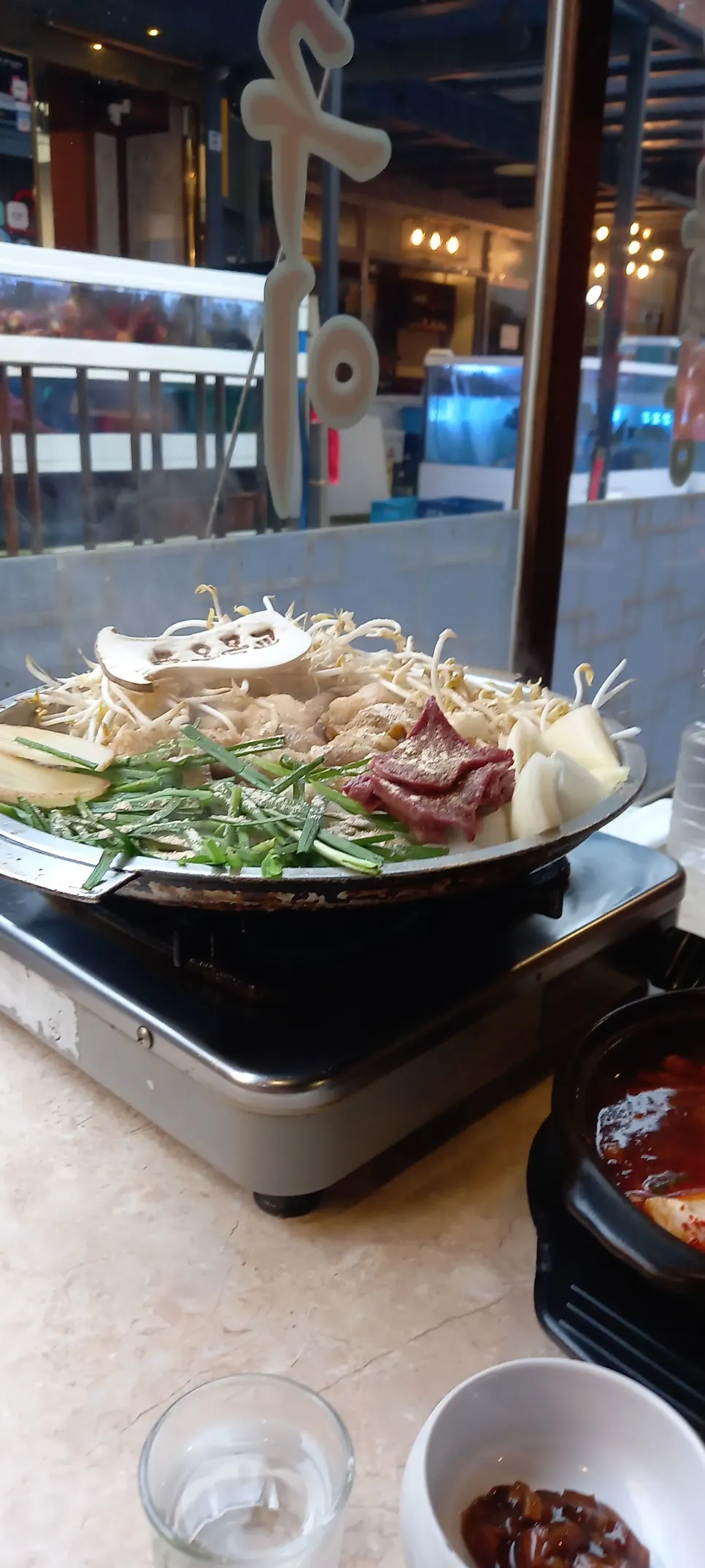 Grilled mixed gopchang including beef tripe