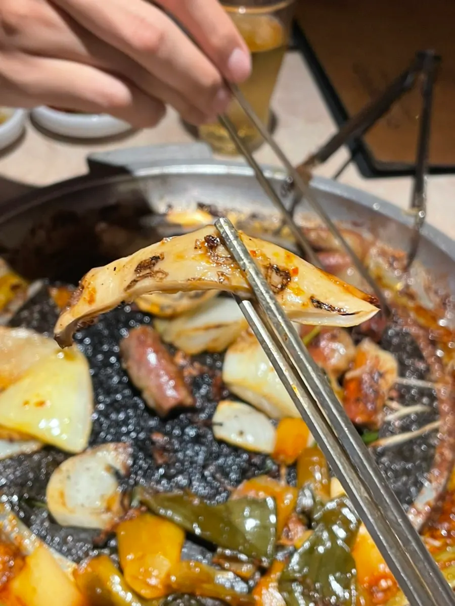 소맥과 함께한 곱창 테이블