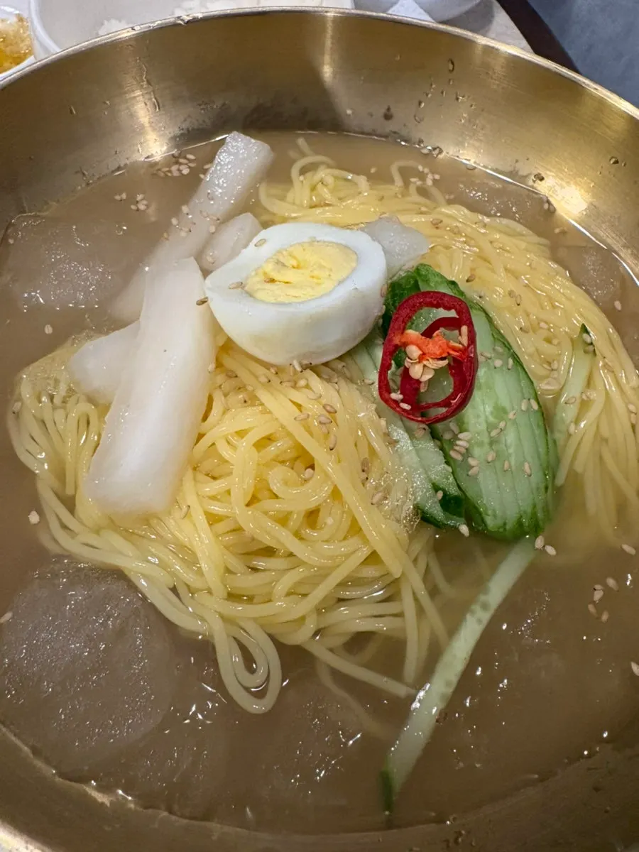 Omokgyo dongchimi noodles with floating ice
