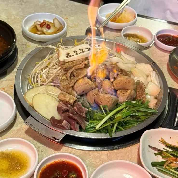 마무리로 먹은 볶음밥 한 숟갈