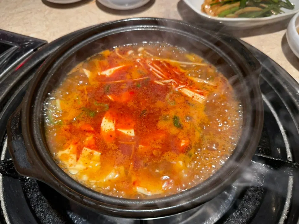 Full spread of side dishes to pair with gopchang