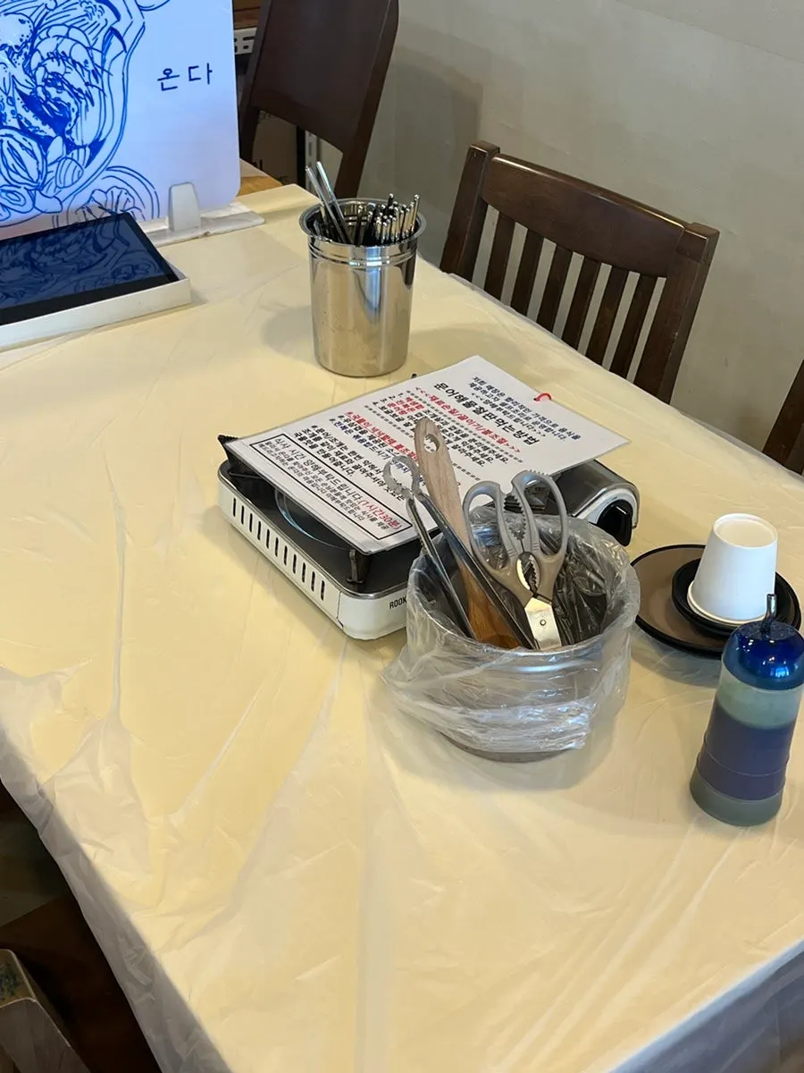 Waiting room at Onda where guests write their name on the list