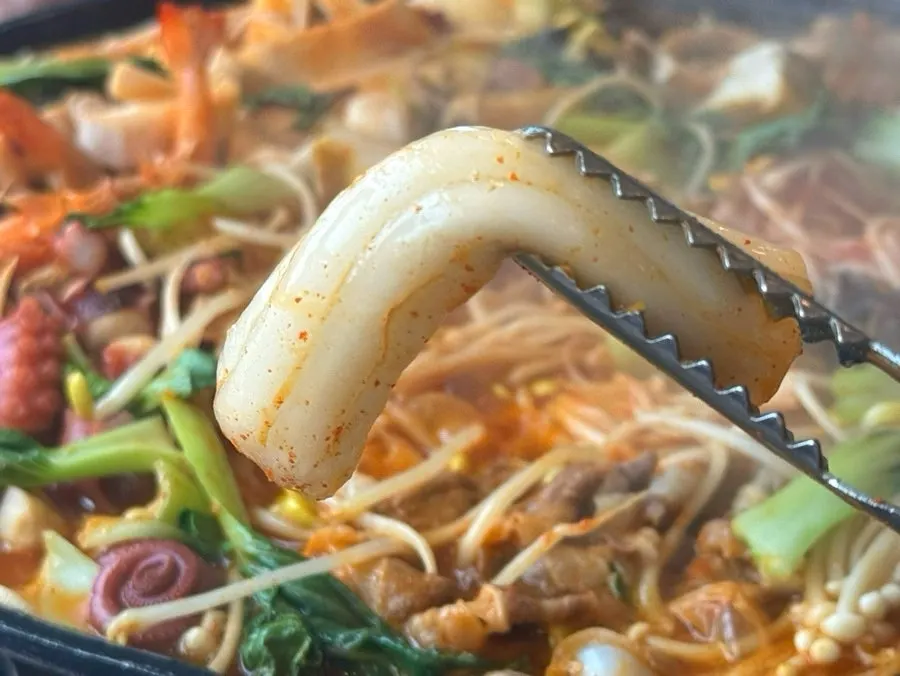 초장에 찍어 먹는 통통한 대하