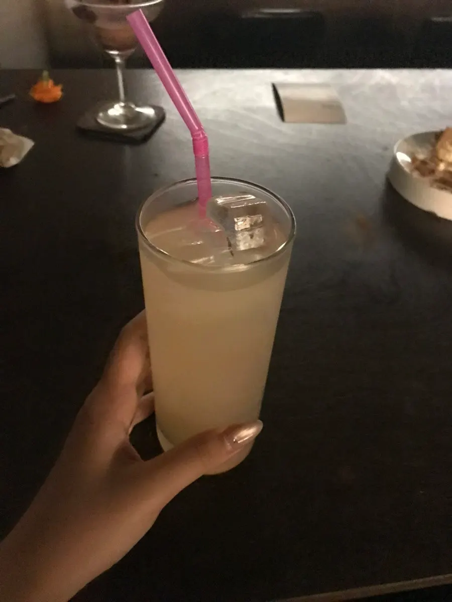 리뷰 이벤트로 받은 랜덤 칵테일