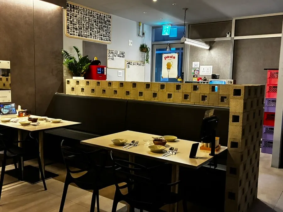 Spacious, comfortable hall seating at Oneul Pasta Magok Branch