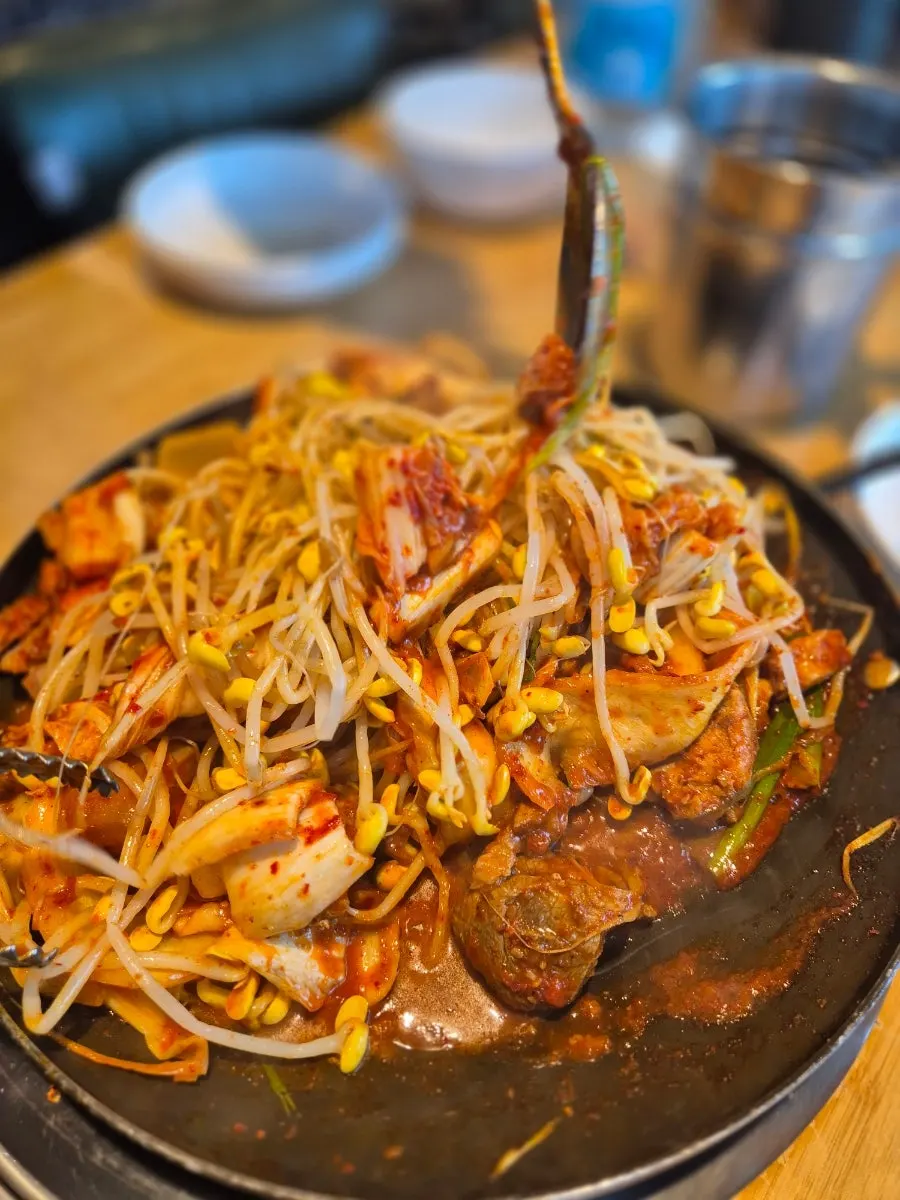 Pork duruchigi with sauce soaked deep into the meat
