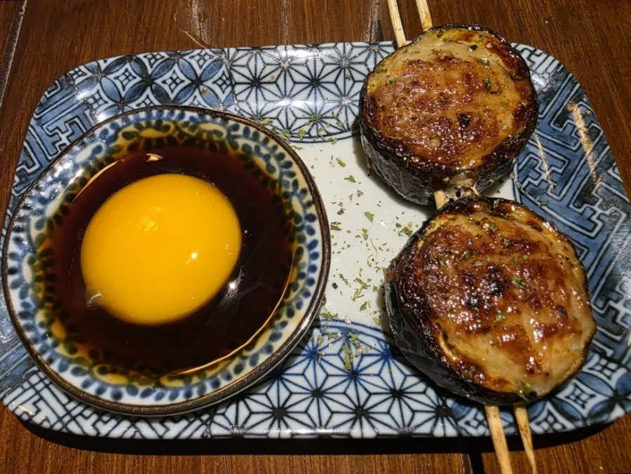 Momo (thigh meat) skewer with red sauce